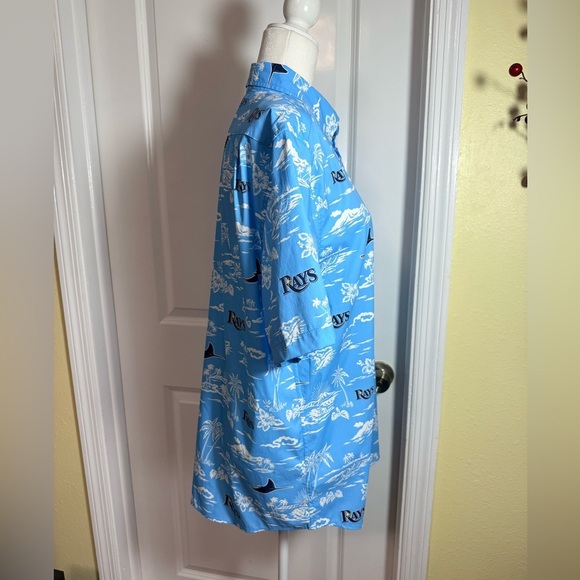 REYN SPOONER Tampa Bay Rays Scenic button-up shirt from, Men’s size medium NEW - Picture 7 of 9